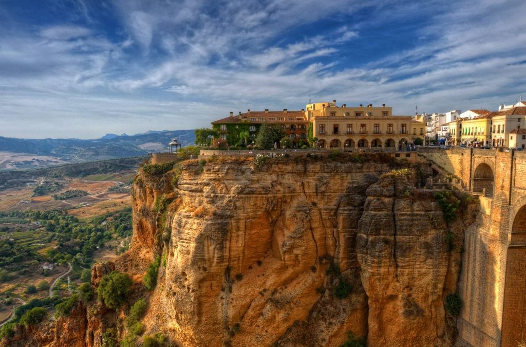 RONDA –”żywa kulisa teatralna”/ RONDA – “live theater”